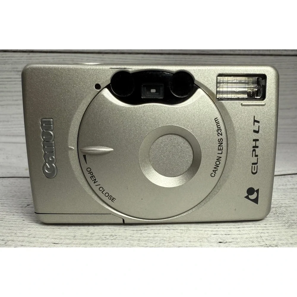 CANON ELPH LT 260 DIGITAL POINT & SHOOT CAMERA‎ SILVER